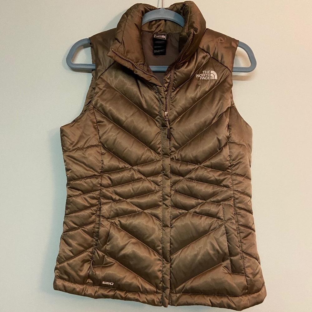 NorthFace Vest- Gorgeous Army Green Color Color, S